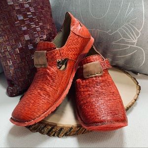 Rovers Red Calf Leather Basket Weave Flats EU 42